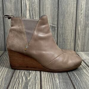 Toms Beige Tan Ankle Booties Wedge Heel Women‎ Sz 8 Office Comfort Fashion